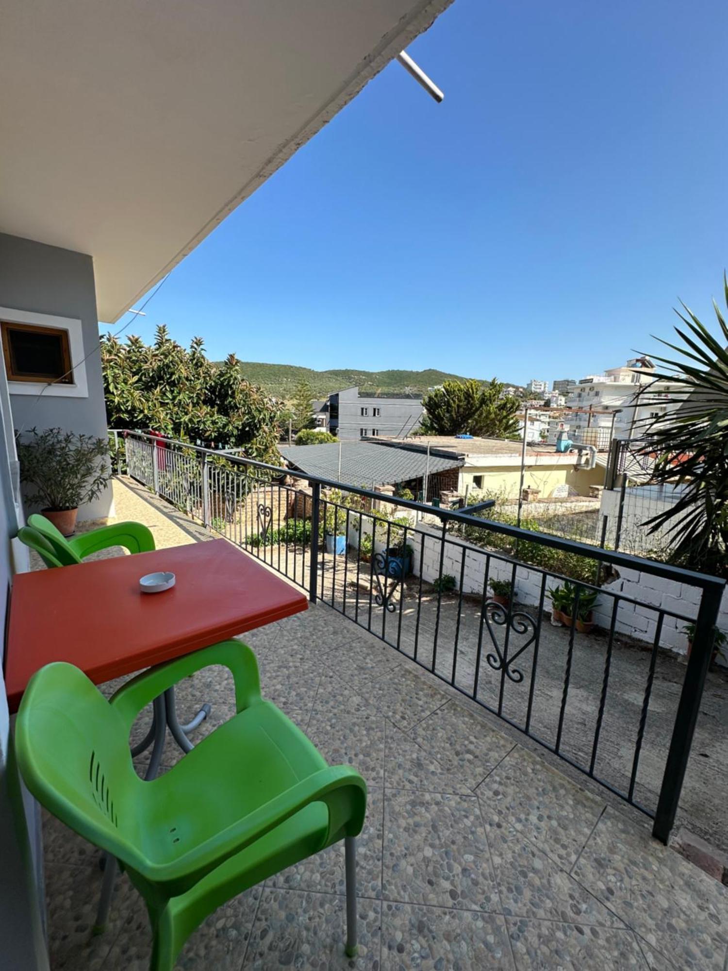 Albi'S Guesthouse Ksamil Exterior foto